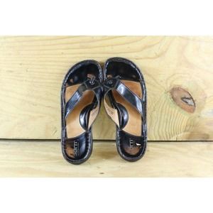 Born Handcrafted Women's Size 7 Black Footwear Leather Thong Toe Slide Sandal